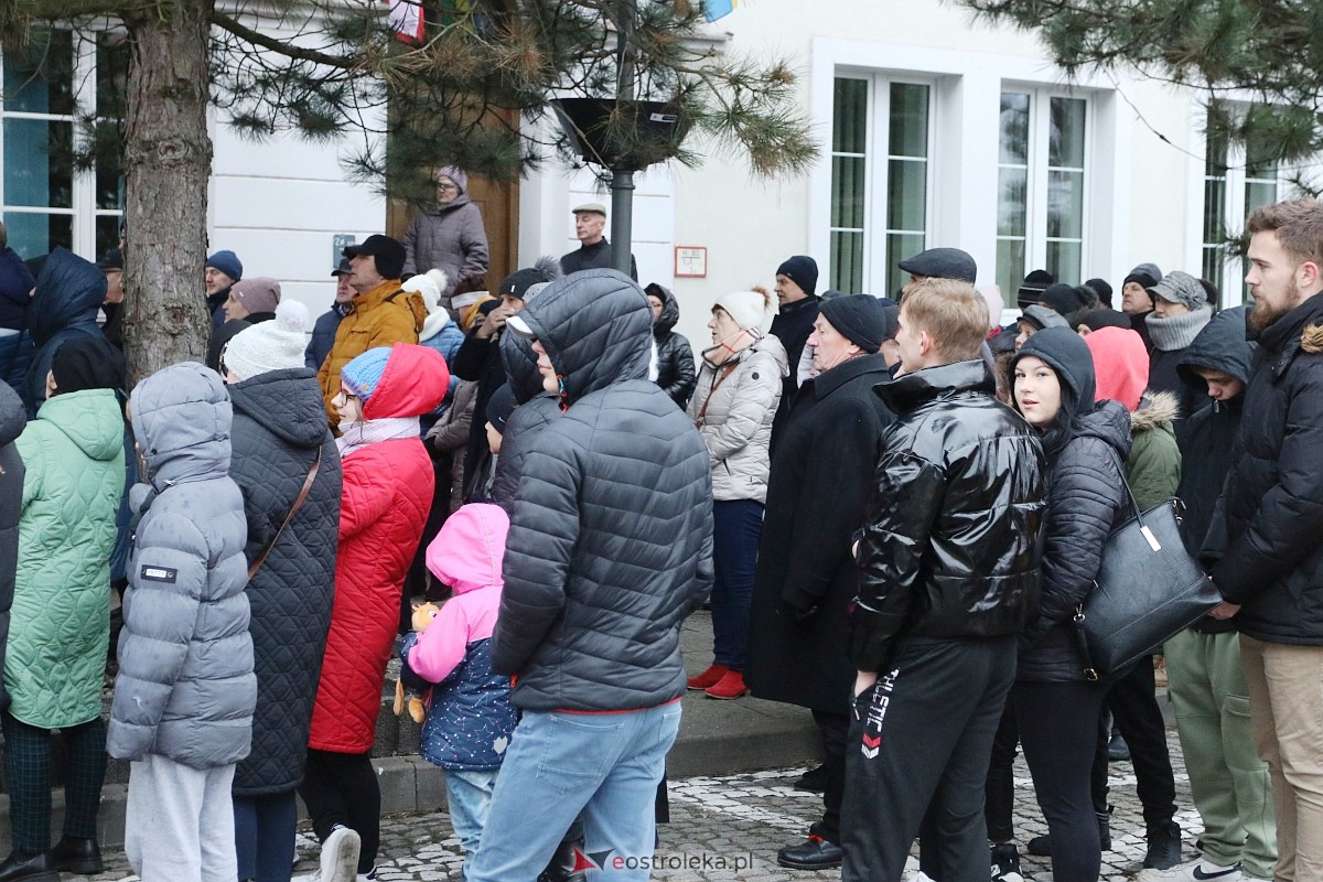 Ostrołęka oddała hołd Janowi Pawłowi II [02.04.2023] - zdjęcie #30 - eOstroleka.pl