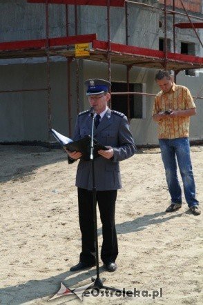 wmurowanie aktu erekcyjnego pod KMP (28.04.2011) - zdjęcie #24 - eOstroleka.pl