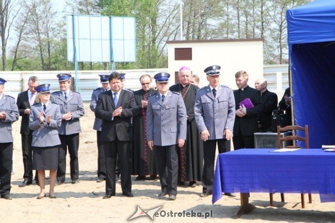 wmurowanie aktu erekcyjnego pod KMP (28.04.2011) - zdjęcie #20 - eOstroleka.pl