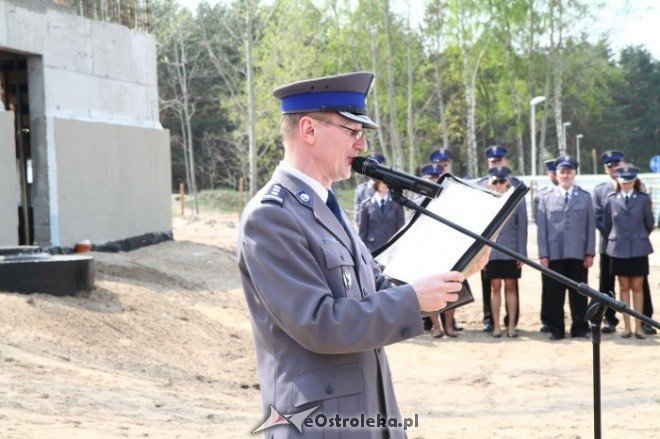 wmurowanie aktu erekcyjnego pod KMP (28.04.2011) - zdjęcie #32 - eOstroleka.pl