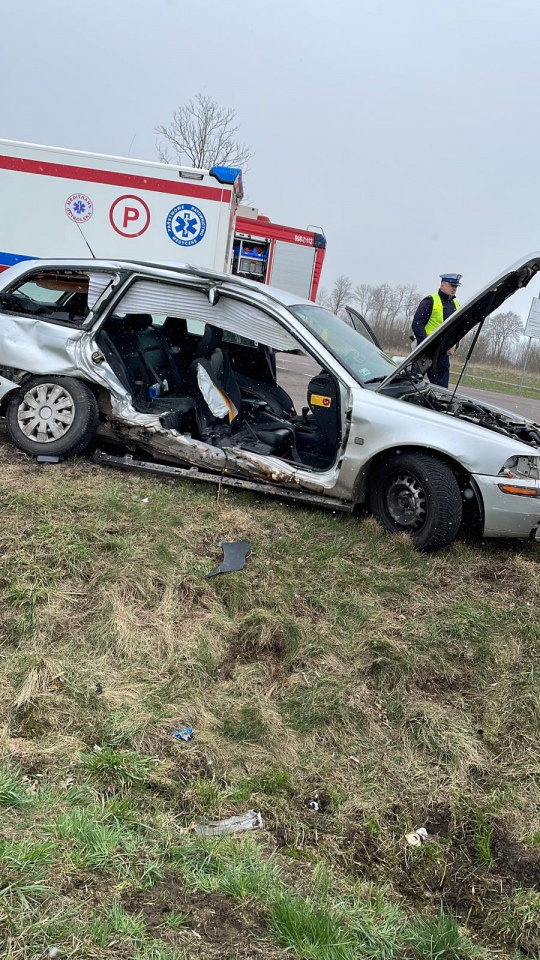W tym wypadku ucierpiał 16-letni pasażer [05.04.2023] - zdjęcie #2 - eOstroleka.pl