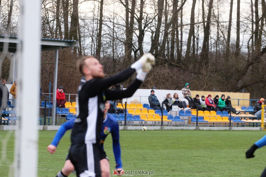 KS CK Troszyn - Błonianka Błonie [05.04.2023] - zdjęcie #5 - eOstroleka.pl