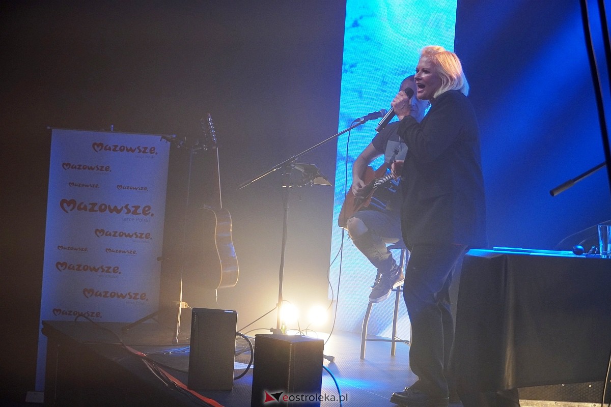 Koncert Urszuli w Ostrołęce [06.04.2023] - zdjęcie #20 - eOstroleka.pl