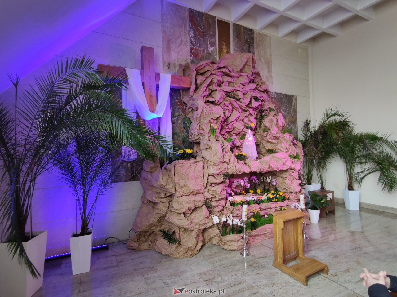 Groby Jezusa w ostrołęckich kościołach [8.04.2023] - zdjęcie #21 - eOstroleka.pl