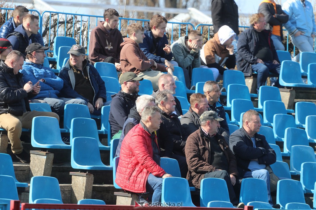 Narew Ostrołęka - Oskar Przysucha [08.04.2023] - zdjęcie #51 - eOstroleka.pl