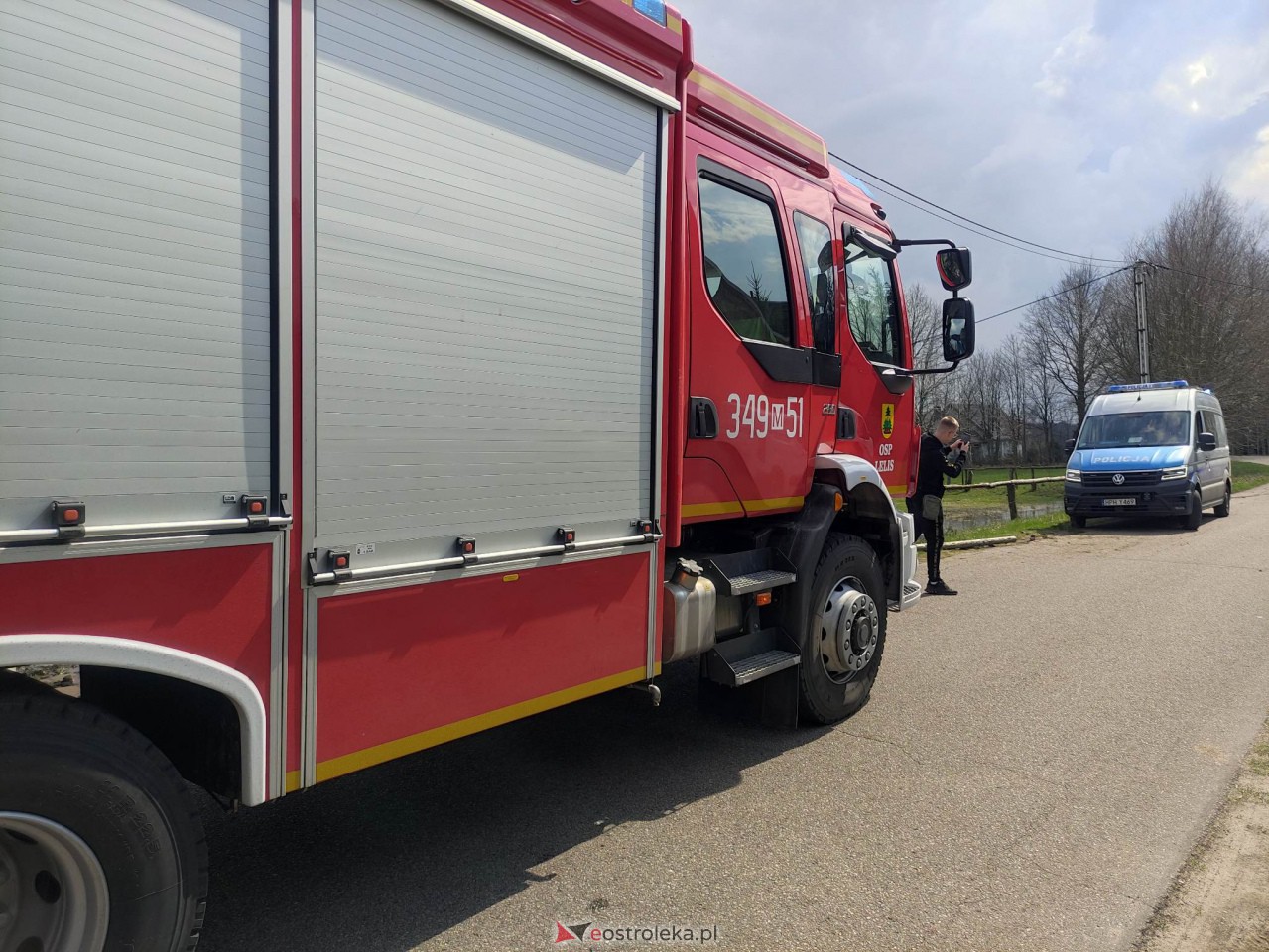 Wypadek w Olszewce [12.04.2023] - zdjęcie #8 - eOstroleka.pl