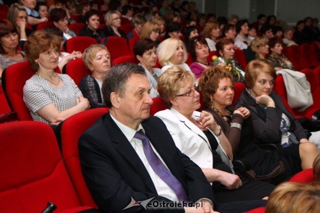  XX samorządu zawodowego pielegniarek(28-04-2011) - zdjęcie #42 - eOstroleka.pl