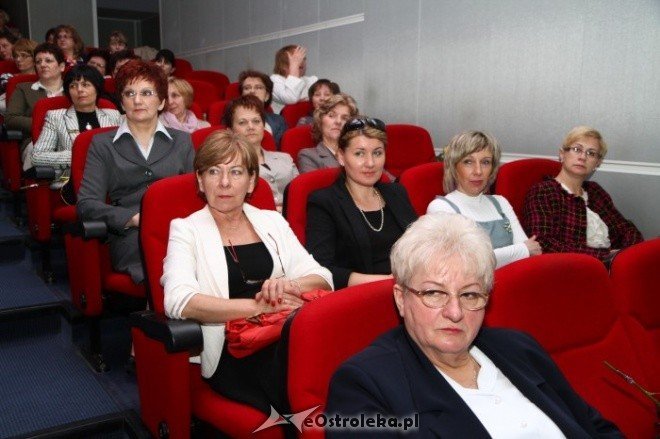  XX samorządu zawodowego pielegniarek(28-04-2011) - zdjęcie #30 - eOstroleka.pl