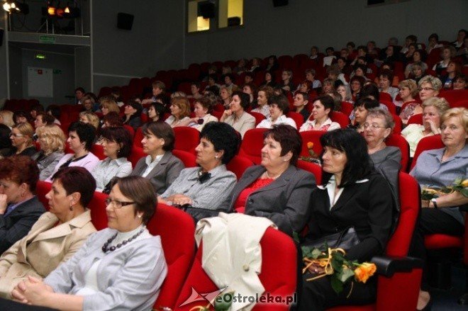  XX samorządu zawodowego pielegniarek(28-04-2011) - zdjęcie #29 - eOstroleka.pl