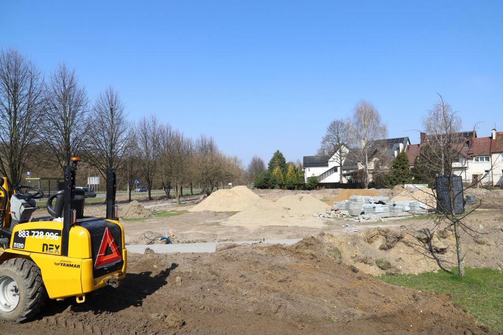 Budowa parku kieszonkowego w Ostrołęce - zdjęcie #1 - eOstroleka.pl