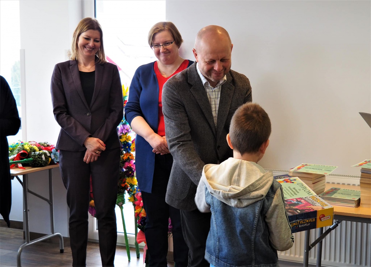 Laureaci konkursu „Kurpiowska Palma Wielkanocna” nagrodzeni - zdjęcie #4 - eOstroleka.pl