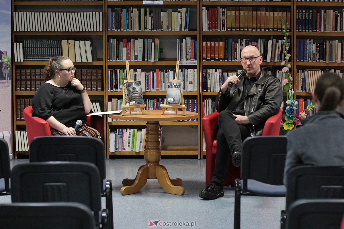 Robert Małecki w Ostrołęce [13.04.2023] - zdjęcie #18 - eOstroleka.pl