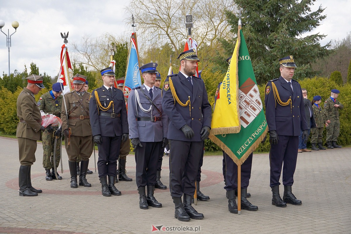 Obchody 83. Rocznicy Zbrodni Katynskiej w Ostrołęce [13.04.2023] - zdjęcie #63 - eOstroleka.pl