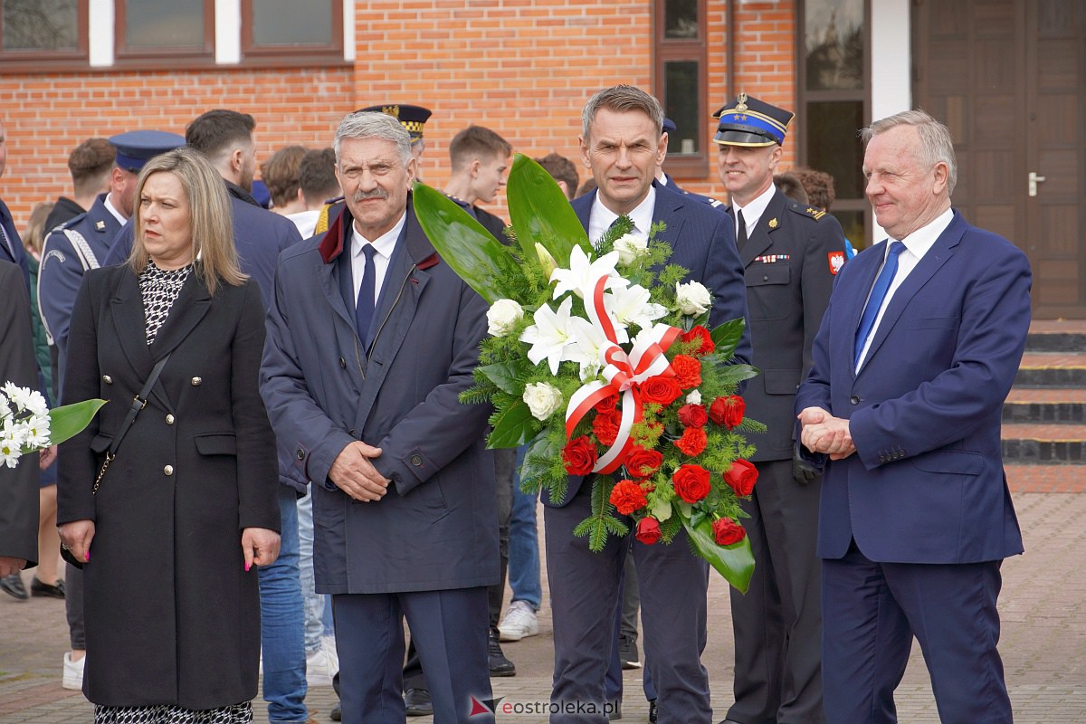 Obchody 83. Rocznicy Zbrodni Katynskiej w Ostrołęce [13.04.2023] - zdjęcie #53 - eOstroleka.pl