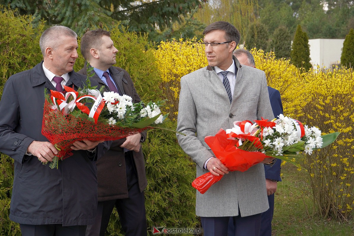 Obchody 83. Rocznicy Zbrodni Katynskiej w Ostrołęce [13.04.2023] - zdjęcie #47 - eOstroleka.pl
