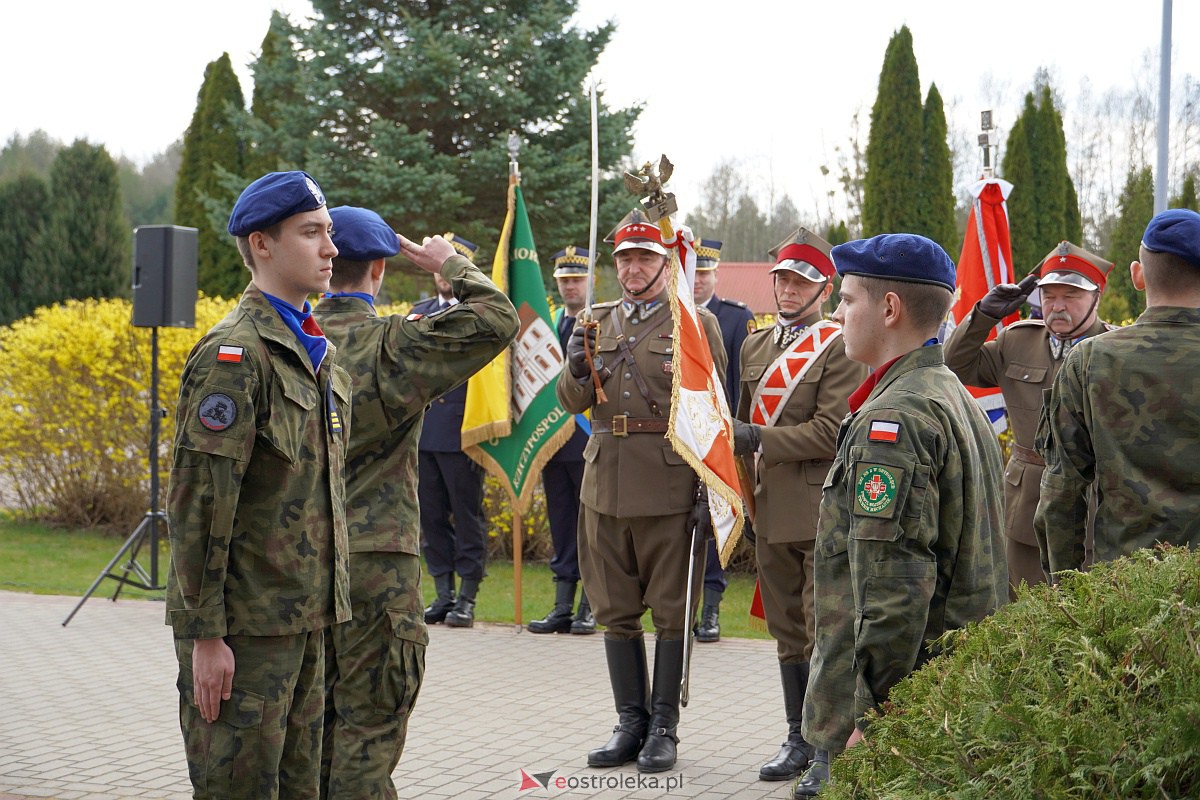 Obchody 83. Rocznicy Zbrodni Katynskiej w Ostrołęce [13.04.2023] - zdjęcie #43 - eOstroleka.pl
