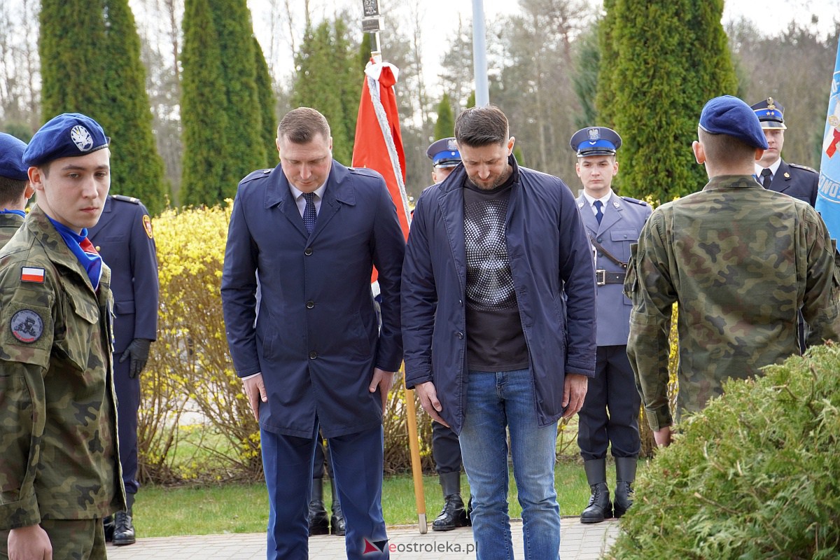 Obchody 83. Rocznicy Zbrodni Katynskiej w Ostrołęce [13.04.2023] - zdjęcie #7 - eOstroleka.pl