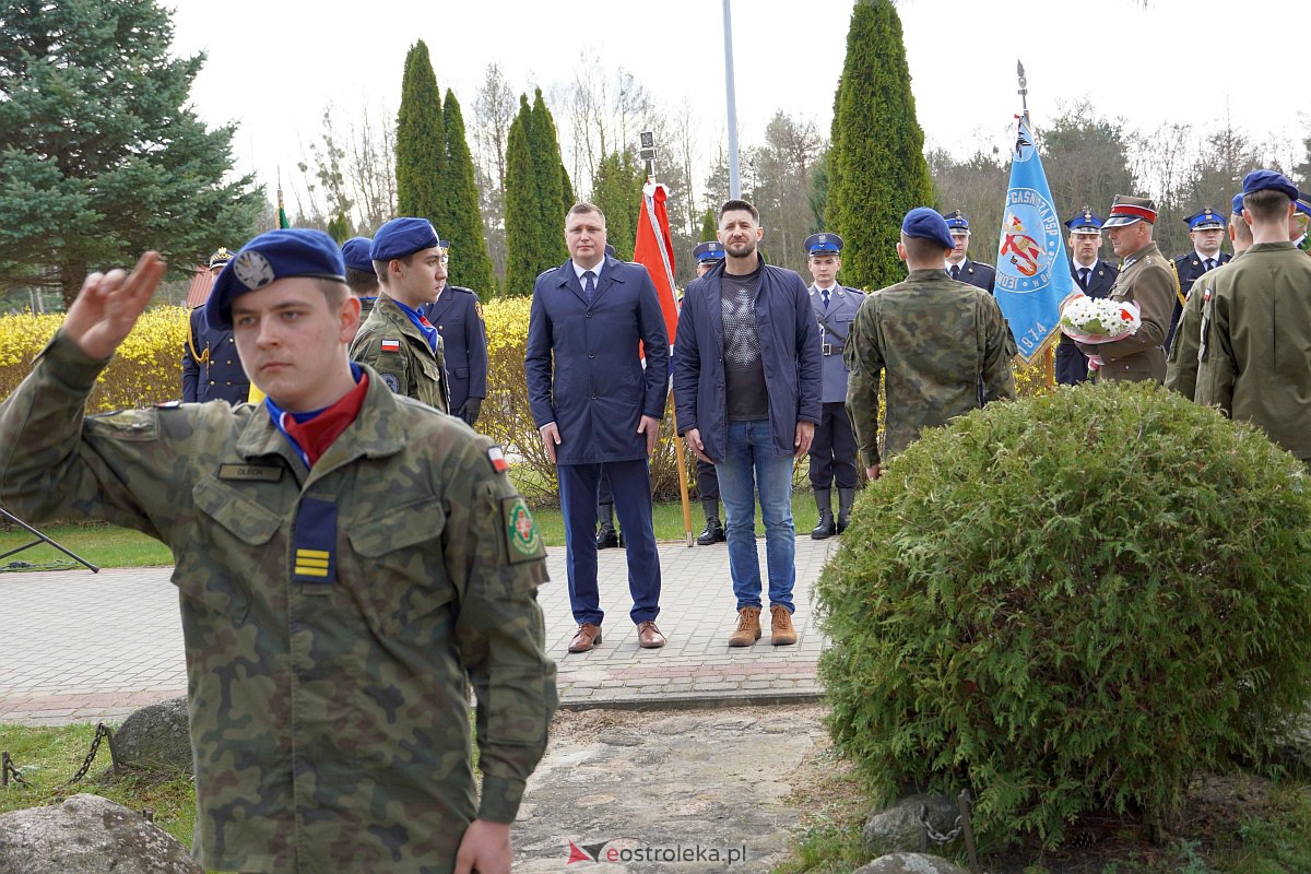 Obchody 83. Rocznicy Zbrodni Katynskiej w Ostrołęce [13.04.2023] - zdjęcie #6 - eOstroleka.pl