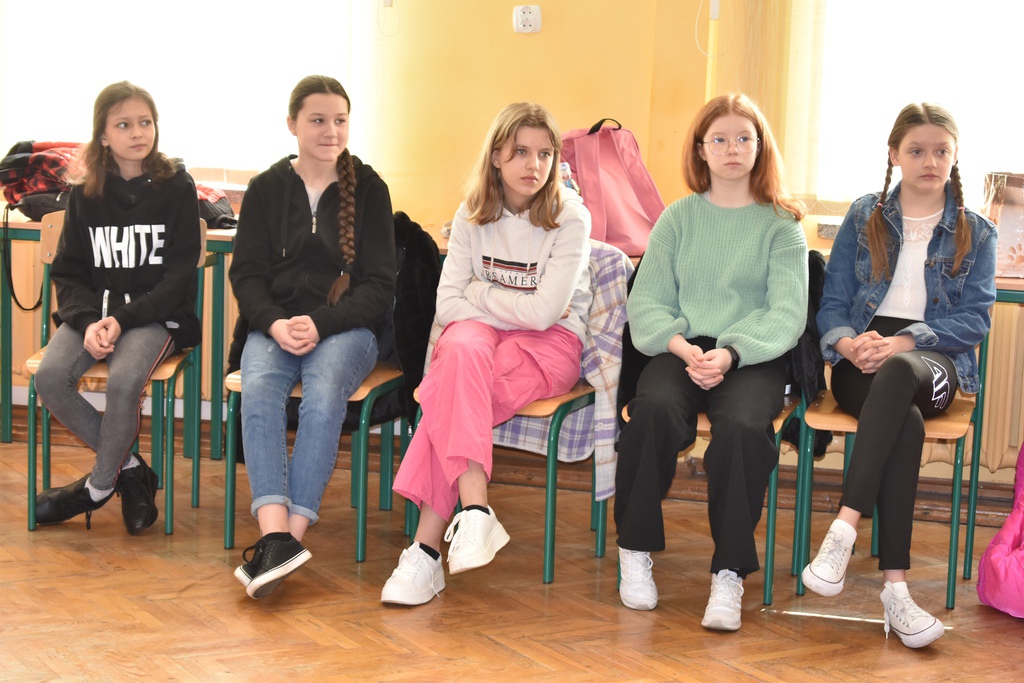 Warsztaty wokalne z Anną Grabowską dla młodzieży z Powiatu - zdjęcie #6 - eOstroleka.pl