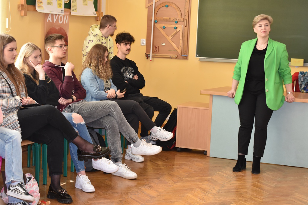 Warsztaty wokalne z Anną Grabowską dla młodzieży z Powiatu - zdjęcie #4 - eOstroleka.pl