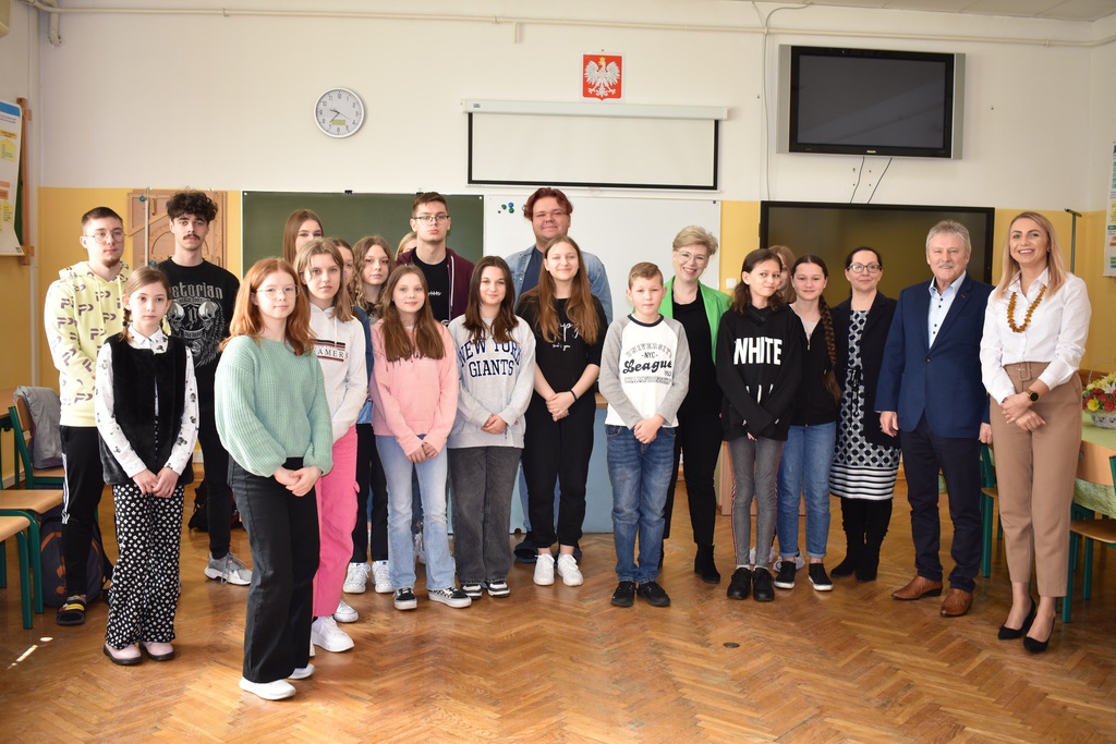 Warsztaty wokalne z Anną Grabowską dla młodzieży z Powiatu - zdjęcie #2 - eOstroleka.pl