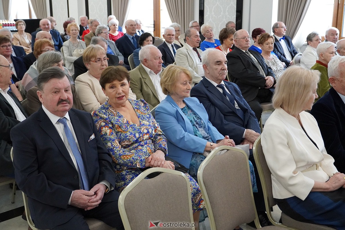 Złote Gody. Jubileusz świętowało ponad 40 par z Ostrołęki [14.04.2023] - zdjęcie #5 - eOstroleka.pl