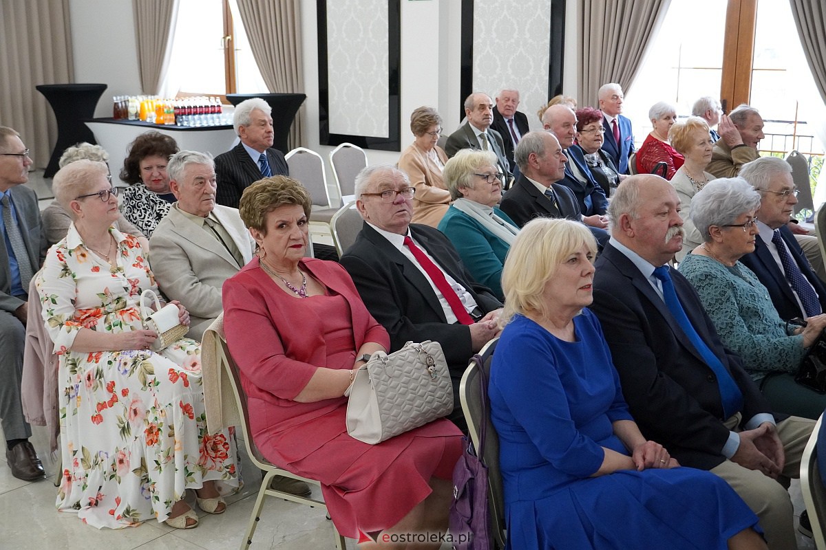 Złote Gody. Jubileusz świętowało ponad 40 par z Ostrołęki [14.04.2023] - zdjęcie #10 - eOstroleka.pl