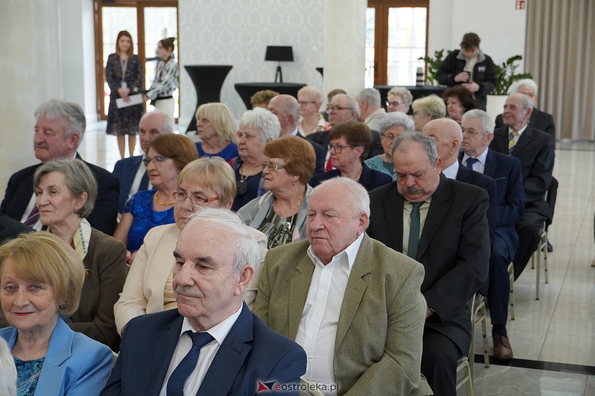 Złote Gody. Jubileusz świętowało ponad 40 par z Ostrołęki [14.04.2023] - zdjęcie #14 - eOstroleka.pl