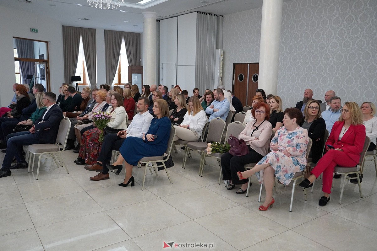 Złote Gody. Jubileusz świętowało ponad 40 par z Ostrołęki [14.04.2023] - zdjęcie #18 - eOstroleka.pl