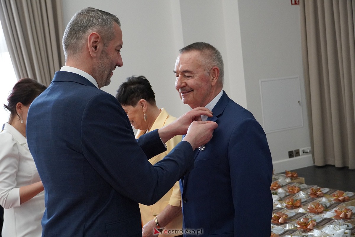 Złote Gody. Jubileusz świętowało ponad 40 par z Ostrołęki [14.04.2023] - zdjęcie #121 - eOstroleka.pl