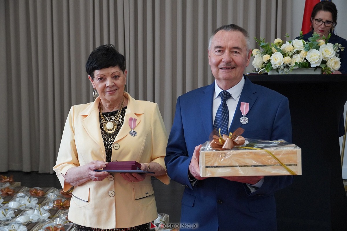 Złote Gody. Jubileusz świętowało ponad 40 par z Ostrołęki [14.04.2023] - zdjęcie #118 - eOstroleka.pl