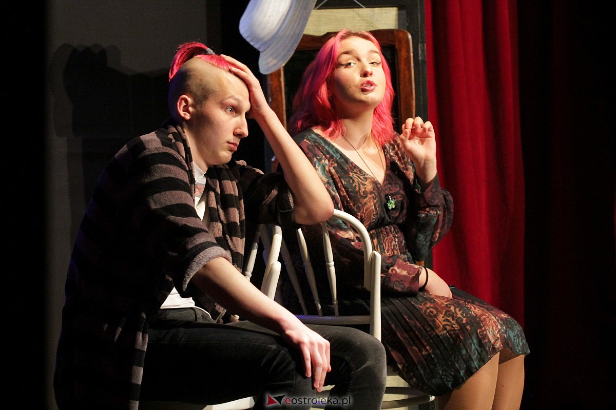 Dramat Eugenio Ionesco w Klubie Oczko [14.04.2023] - zdjęcie #9 - eOstroleka.pl