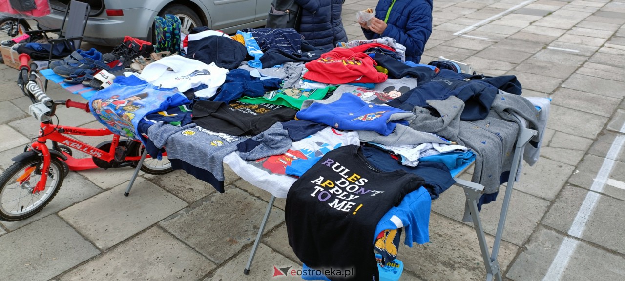 Pchli Targ w Ostrołęce [15.04.2023] - zdjęcie #53 - eOstroleka.pl