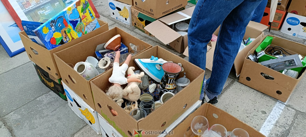 Pchli Targ w Ostrołęce [15.04.2023] - zdjęcie #35 - eOstroleka.pl