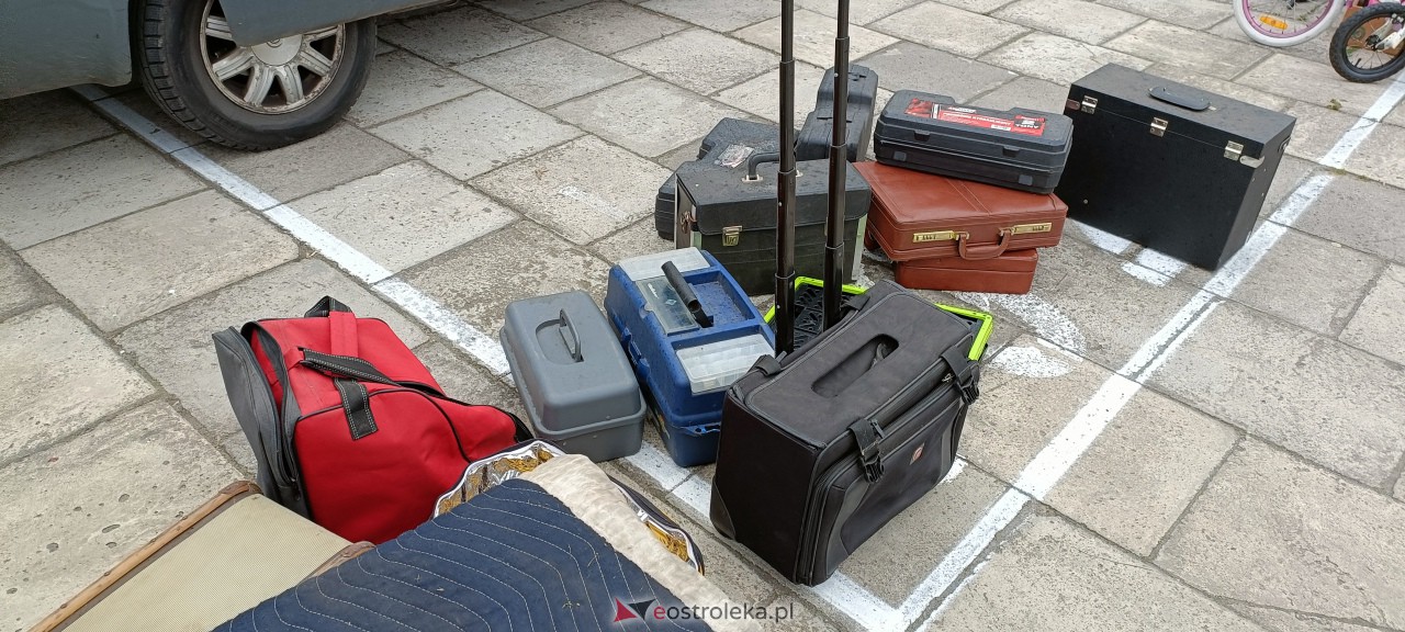 Pchli Targ w Ostrołęce [15.04.2023] - zdjęcie #28 - eOstroleka.pl