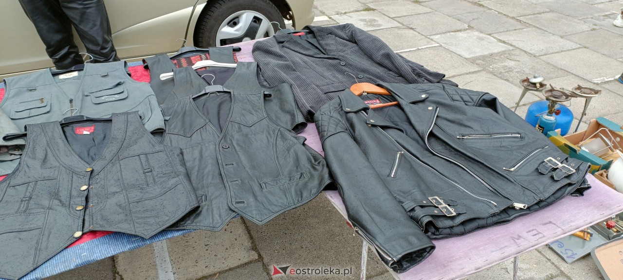 Pchli Targ w Ostrołęce [15.04.2023] - zdjęcie #23 - eOstroleka.pl