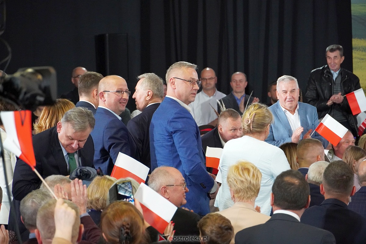 Konwencja PiS Dla Polskiej Wsi. Kaczyński i Morawiecki w Łysych [15.04.2023] - zdjęcie #42 - eOstroleka.pl