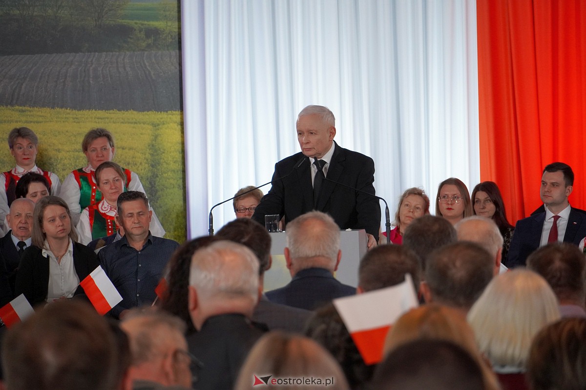 Konwencja PiS Dla Polskiej Wsi. Kaczyński i Morawiecki w Łysych [15.04.2023] - zdjęcie #64 - eOstroleka.pl