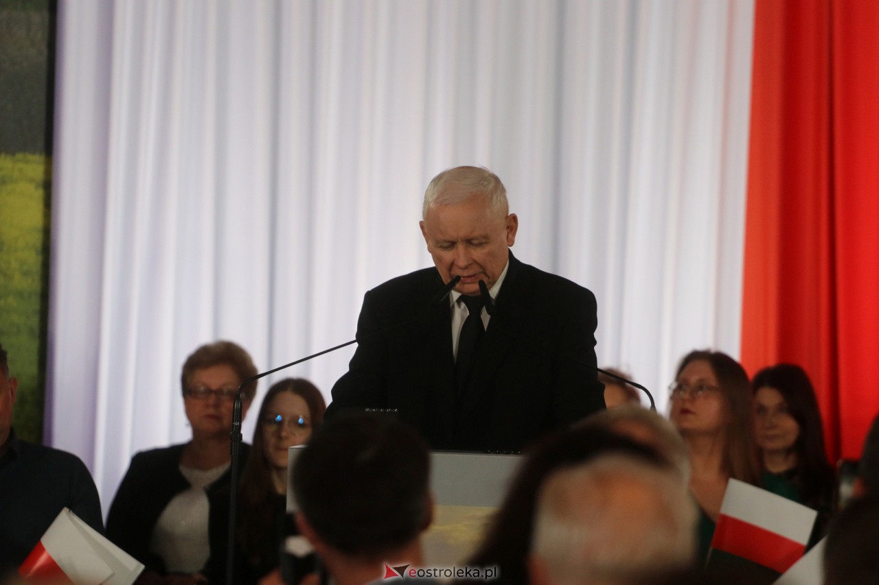 Konwencja PiS Dla Polskiej Wsi. Kaczyński i Morawiecki w Łysych [15.04.2023] - zdjęcie #136 - eOstroleka.pl