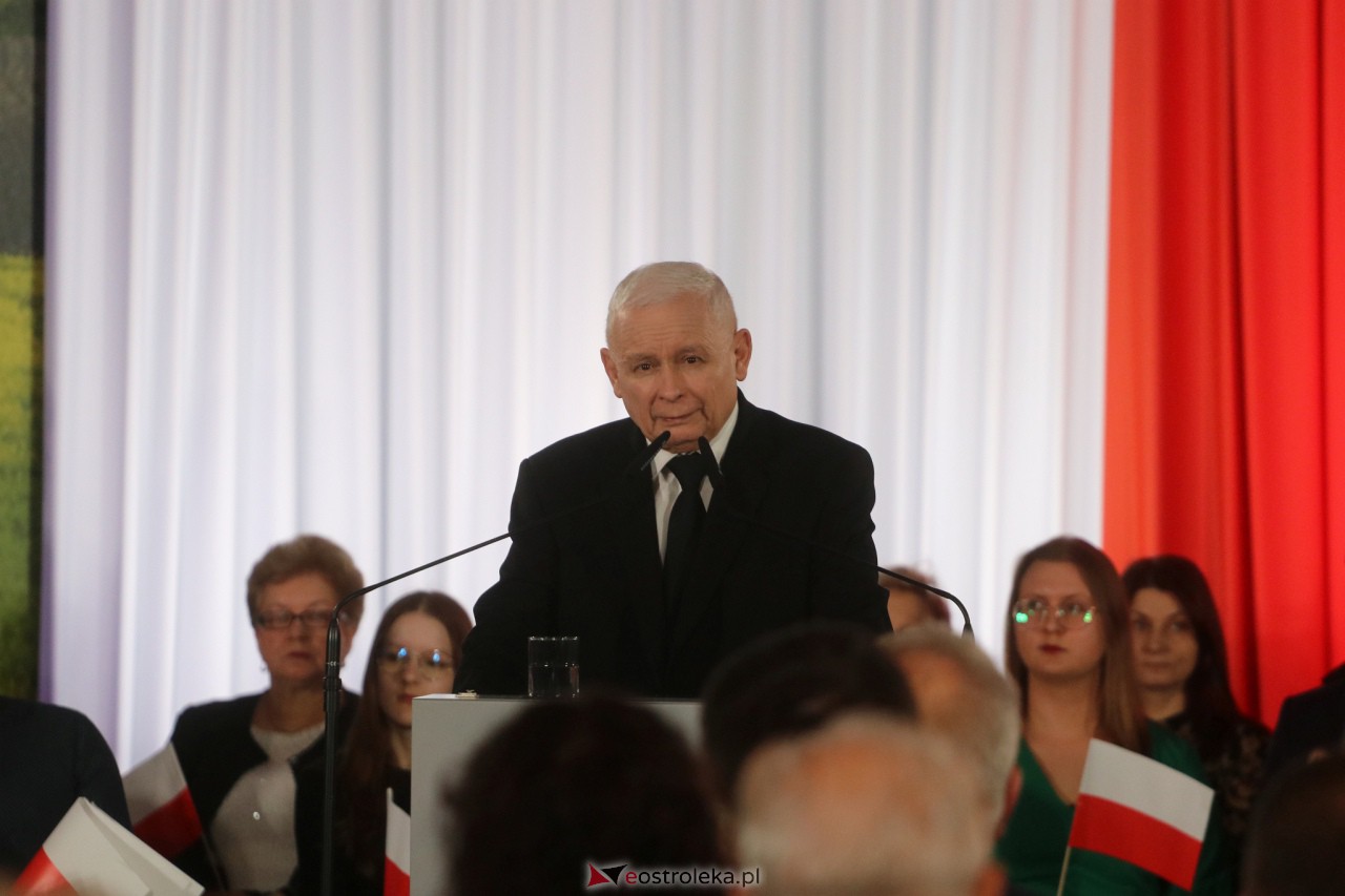 Konwencja PiS Dla Polskiej Wsi. Kaczyński i Morawiecki w Łysych [15.04.2023] - zdjęcie #137 - eOstroleka.pl