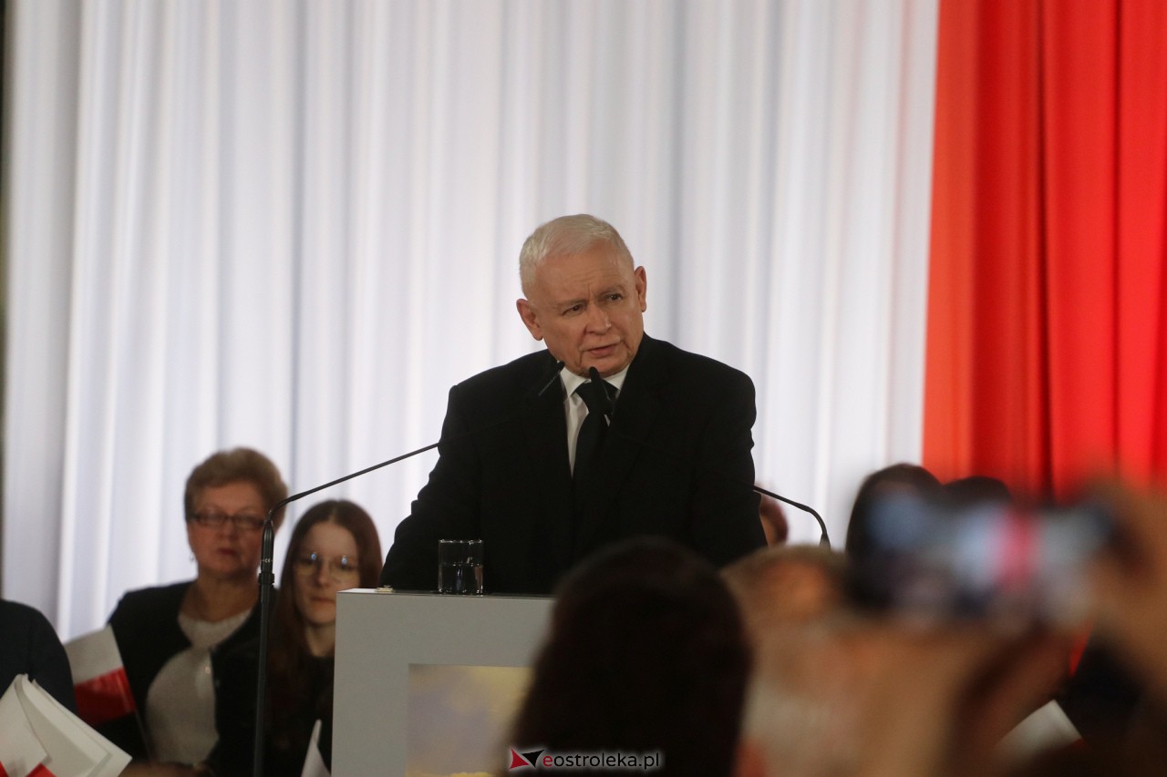 Konwencja PiS Dla Polskiej Wsi. Kaczyński i Morawiecki w Łysych [15.04.2023] - zdjęcie #143 - eOstroleka.pl