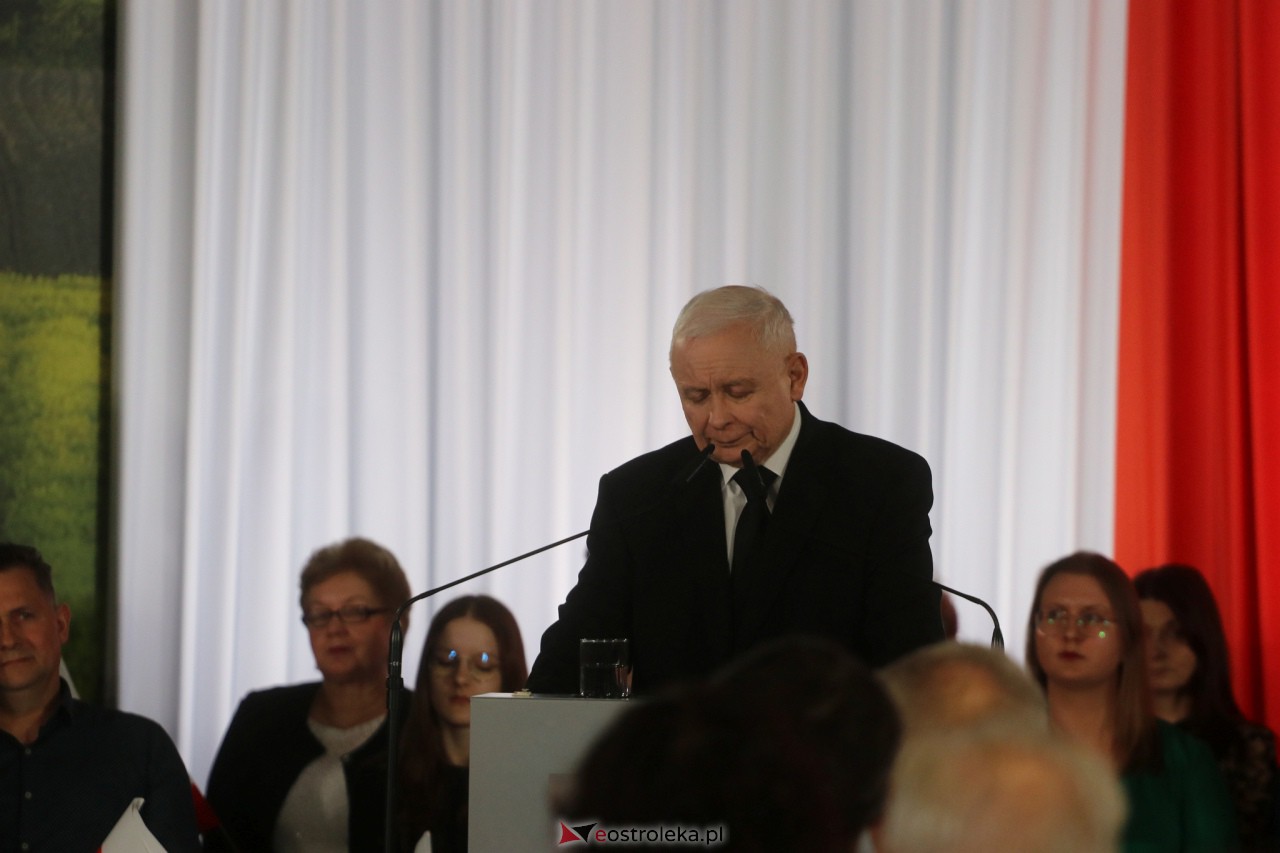 Konwencja PiS Dla Polskiej Wsi. Kaczyński i Morawiecki w Łysych [15.04.2023] - zdjęcie #144 - eOstroleka.pl