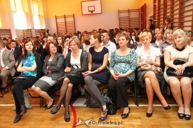 Zakończenie roku szkolnego II LO 29.04.2011 - zdjęcie #26 - eOstroleka.pl