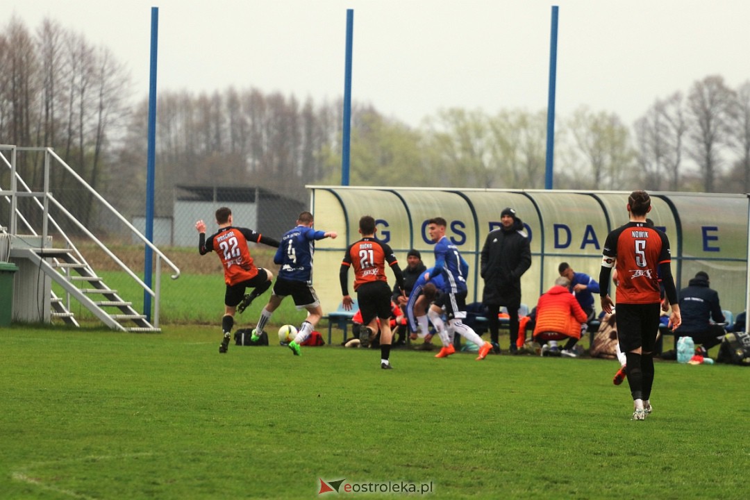 KS CK Troszyn - Hutnik Warszawa [15.04.2023] - zdjęcie #5 - eOstroleka.pl