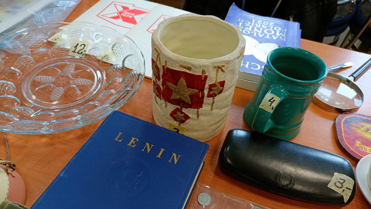 Giełda kolekcjonerska w Klubie Lokator [16.04.2023] - zdjęcie #20 - eOstroleka.pl