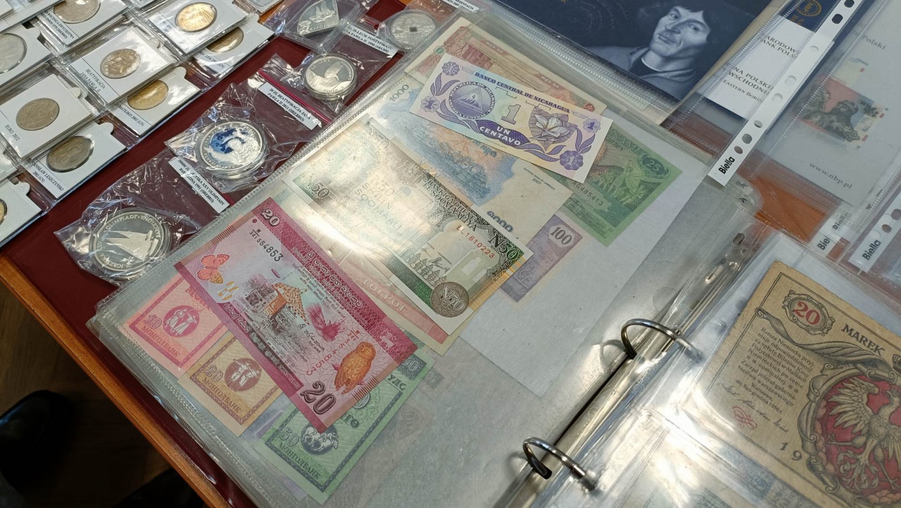 Giełda kolekcjonerska w Klubie Lokator [16.04.2023] - zdjęcie #12 - eOstroleka.pl