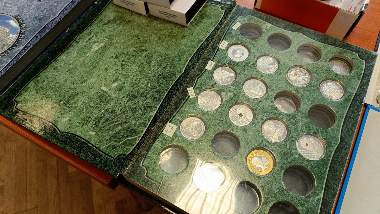 Giełda kolekcjonerska w Klubie Lokator [16.04.2023] - zdjęcie #10 - eOstroleka.pl