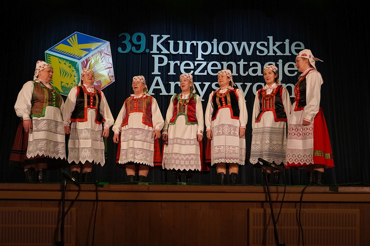 39. Kurpiowskie Prezentacje Artystyczne [16.04.2023] - zdjęcie #92 - eOstroleka.pl