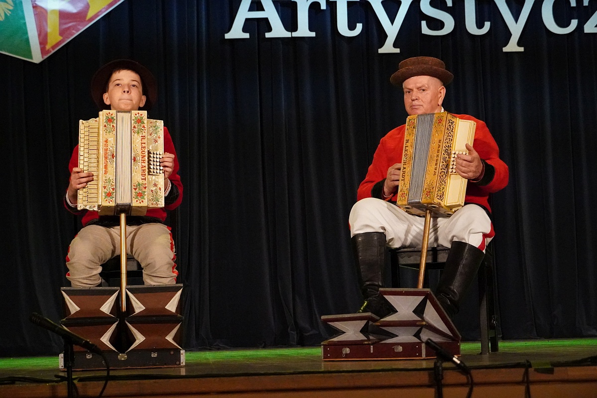 39. Kurpiowskie Prezentacje Artystyczne [16.04.2023] - zdjęcie #43 - eOstroleka.pl