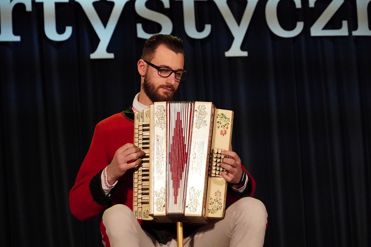 39. Kurpiowskie Prezentacje Artystyczne [16.04.2023] - zdjęcie #39 - eOstroleka.pl